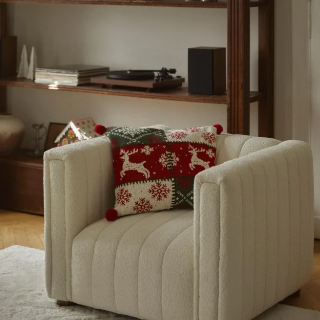 Capa de almofada em malha com padrão natalício Derby