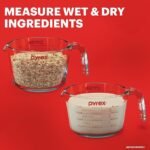 Pyrex Essentials (3 unidades) Conjunto de copos medidores de vidro, (1, 2 e 4 xícaras) copos medidores para preparar, assar e cozinhar, forno pré-aquecido, máquina de lavar louça, freezer e microondas