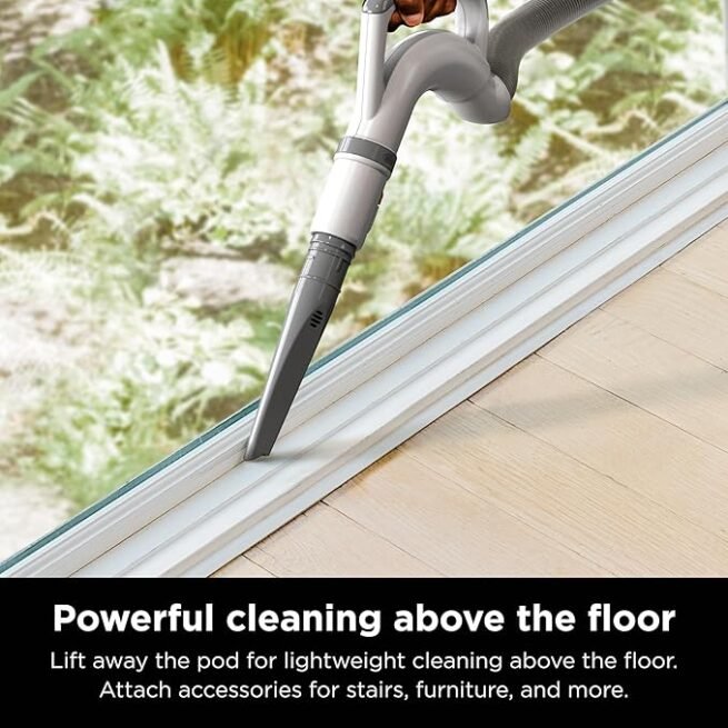 Shark Aspirador vertical, Navigator Lift-Away com direção giratória, filtro HEPA, copo de poeira GG, alimentação para animais de estimação, escova de poeira e ferramenta de fenda, perfeito para pelos